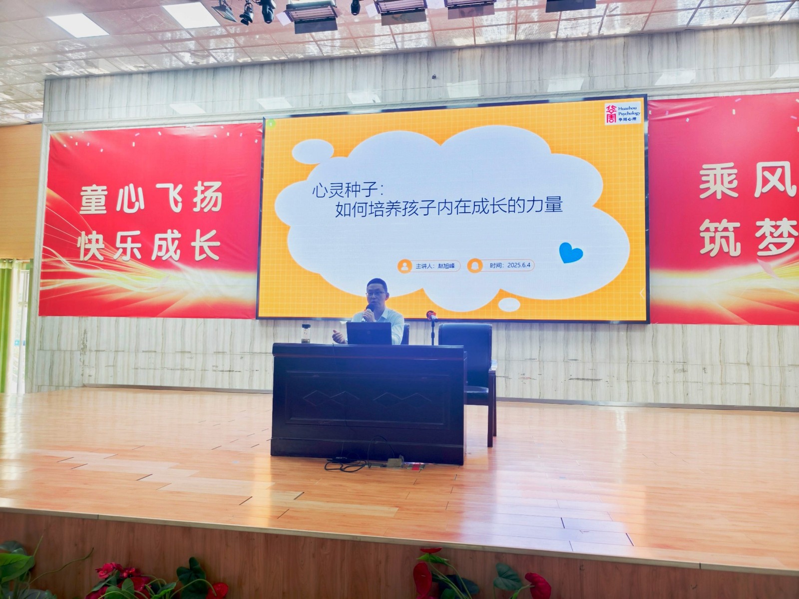 160740-925183.jpg